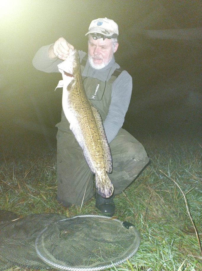 Bild 1. Lutz mit Quappe 3,770 Kg & 78 cm